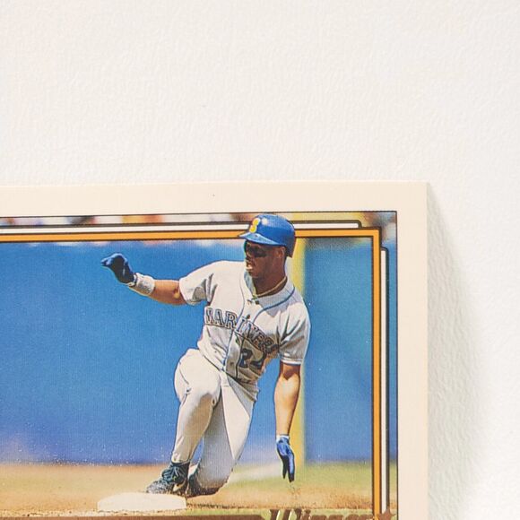 1992 Topps Gold Winner #50 Ken Griffey Jr Seattle Mariners NM The Kingdome - Picture 3 of 10